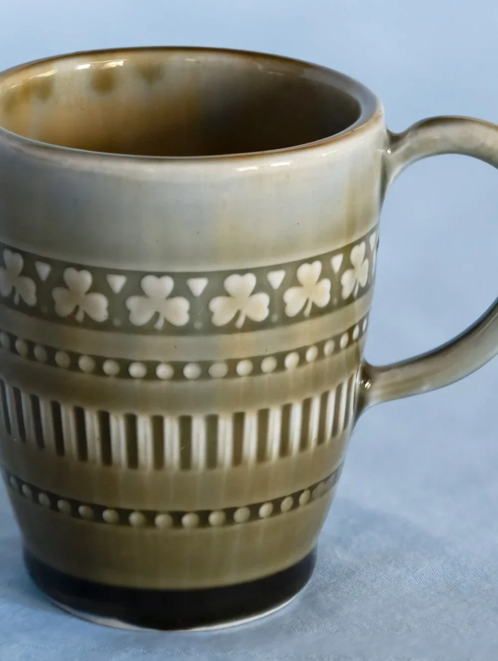 Beautiful Irish Porcelain Wade Co Armagh Cup & Saucer Made In Ireland!